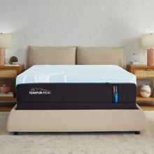 View Product - TEMPUR-LuxeAdapt® Soft Queen